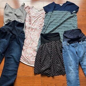 6 piece Maternity Bundle. 2 Jeans, 2 Dresses, 1 Skirt, 1 Top